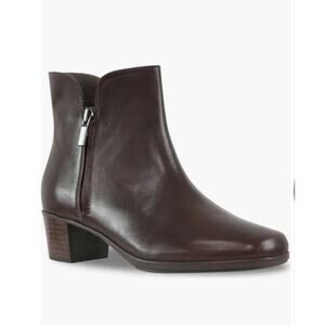 Munro Landyn Bootie Leather boot bootie Brown  Women's size 9 M